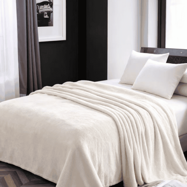 Prémium Plüss Takaró – Extra Puha, Luxus Mikroszálas Ágytakaró – 8 Színben és 3 méretben | 150×200 / 180×200 / 200×230 cm